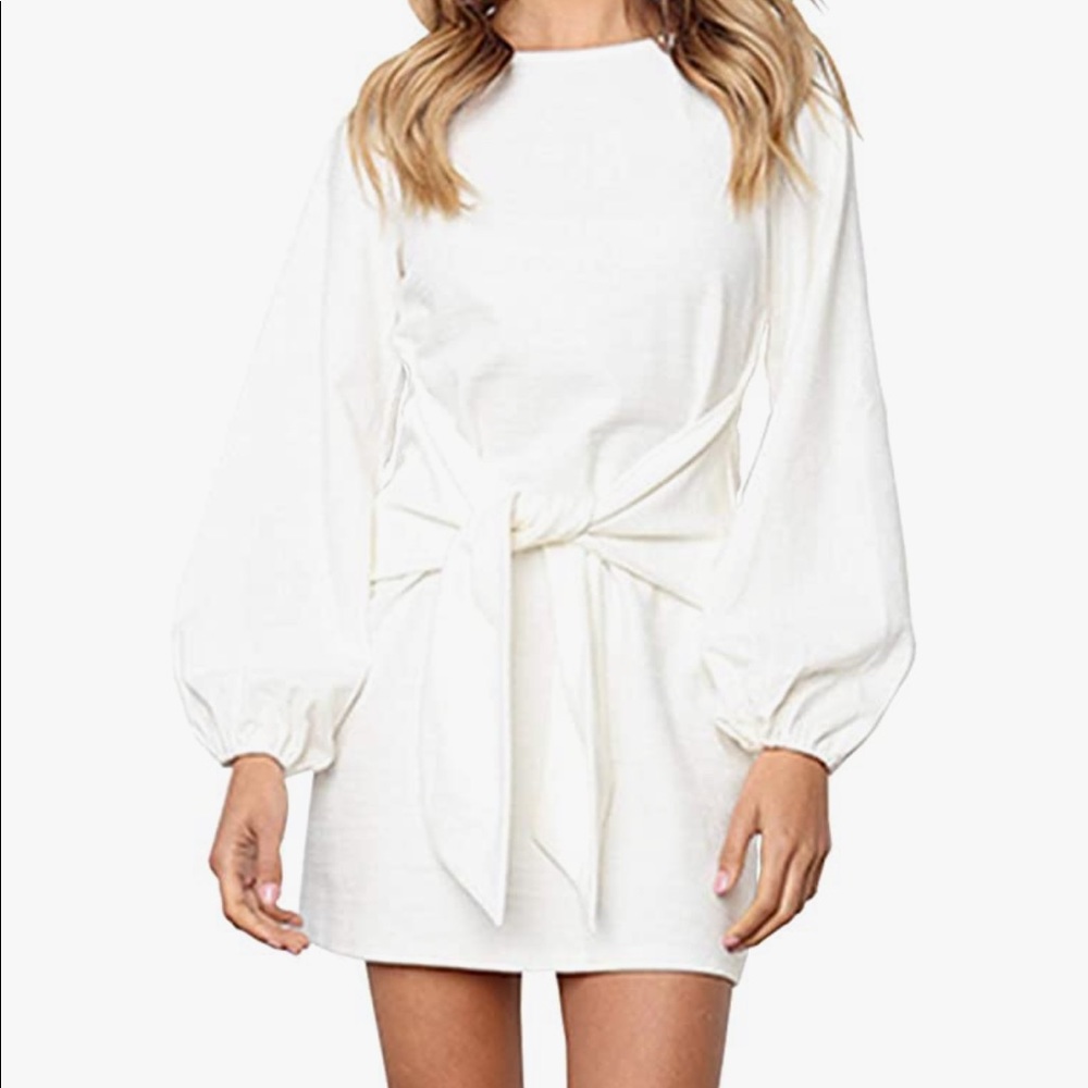 White Long sleeve dress